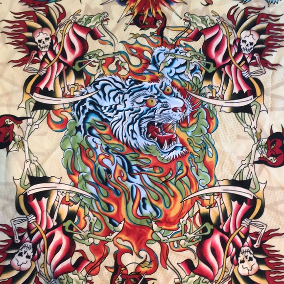 Ed Hardy Silk Scarf - Picture 5 of 13